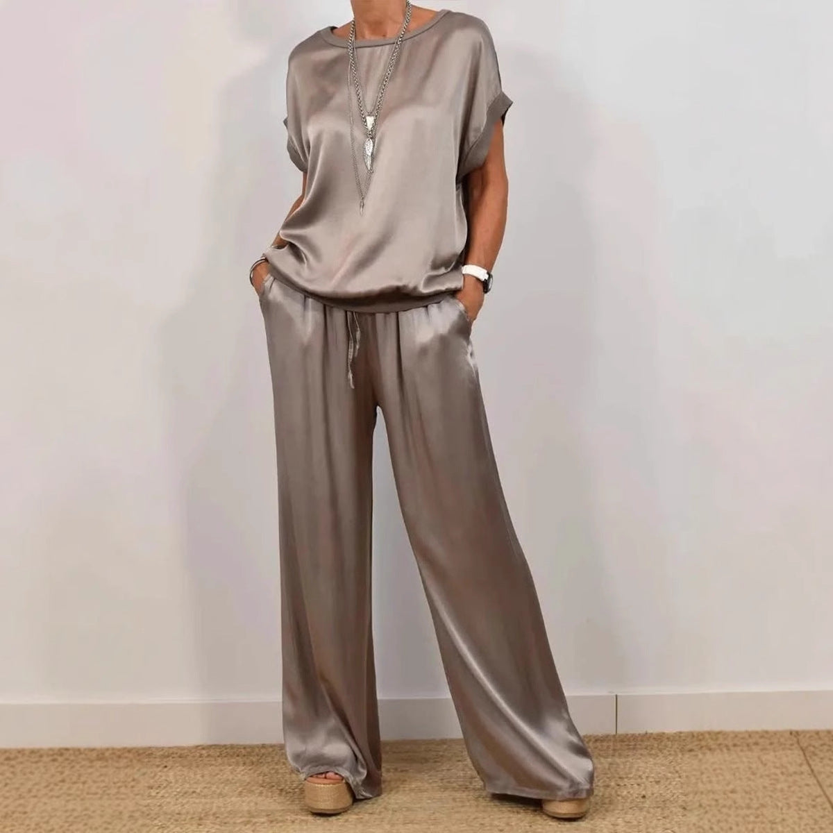 Women's Solid-Color Satin Casual Set（Short-Sleeve Top & Long Pants）