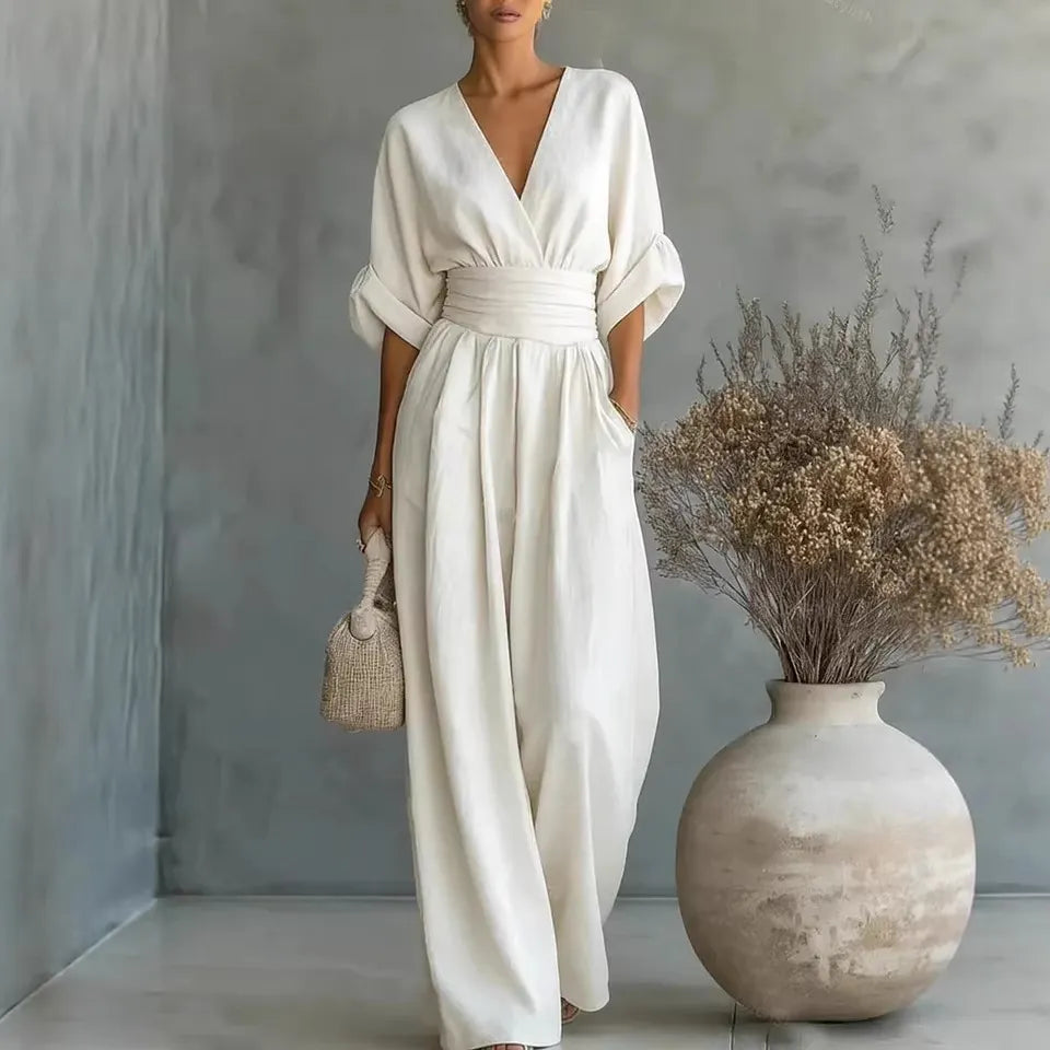 👠Women's Solid-Color Elegant V-Neck Jumpsuit with Waist-Defining Fit