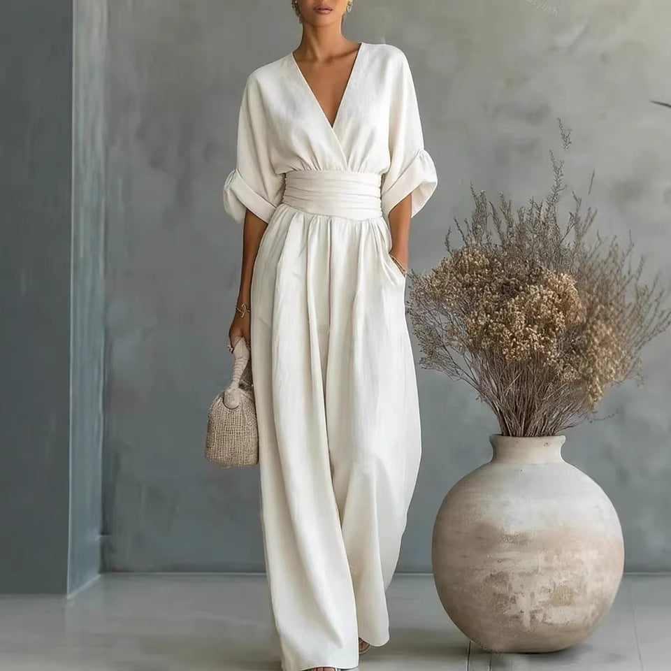 👠Women's Solid-Color Elegant V-Neck Jumpsuit with Waist-Defining Fit
