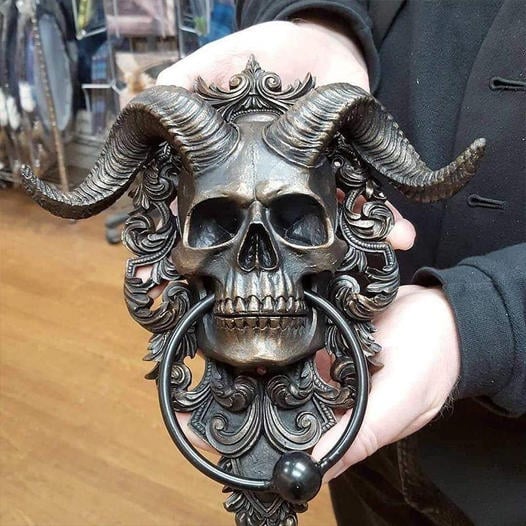 Halloween Doorbell:☠️😈Baphomet Horned God Skull Hanging Door Knocker