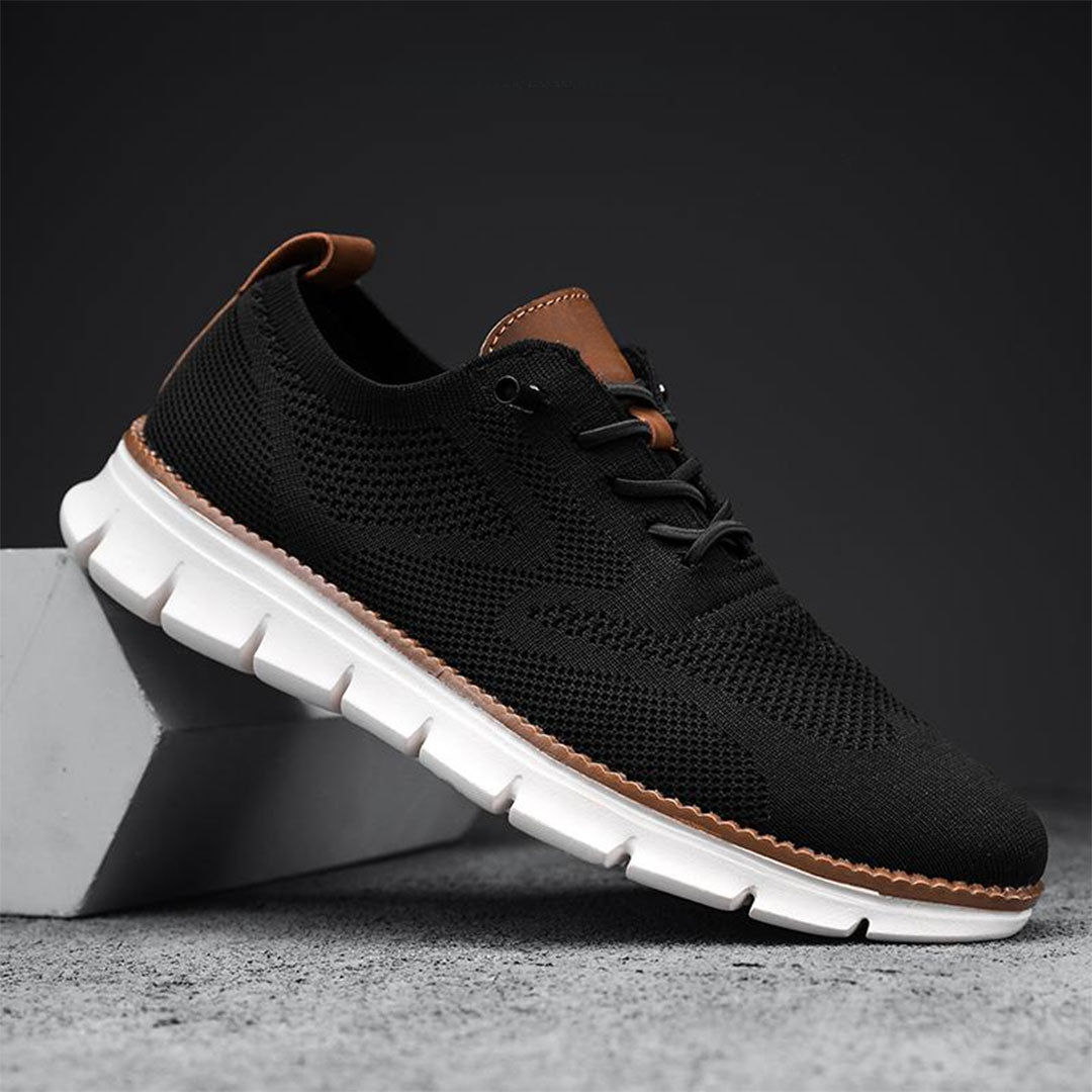 Lightweight lace-up casual men's shoes