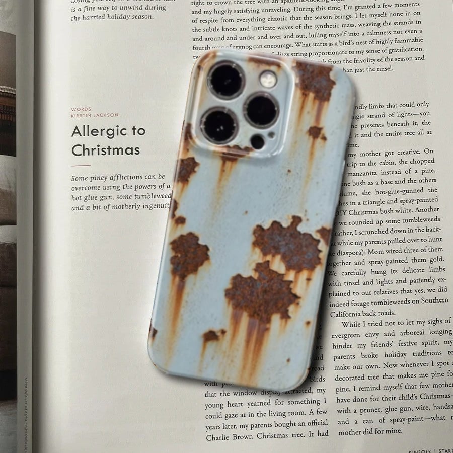 📲Distressed "Rust-Patina" Style iPhone Case