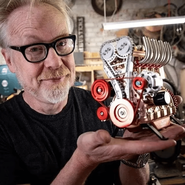 LIMITED EDITION 🚗V8 Car Engine Model Kit