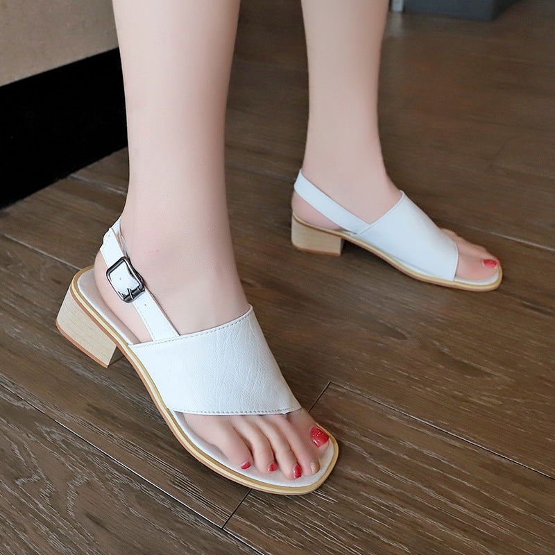 (flash sale)2023 Spring and summer leather casual shoes  and  new belt buckle solid color plus size women's sandals