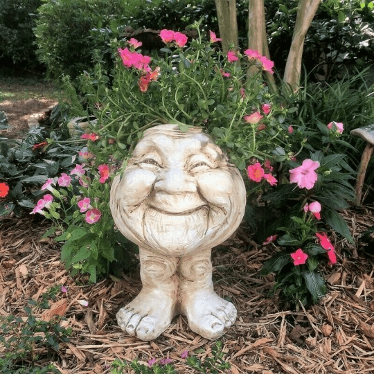 (Gardening Upgrades)MUGGLY'S THE FACE STATUE PLANTER