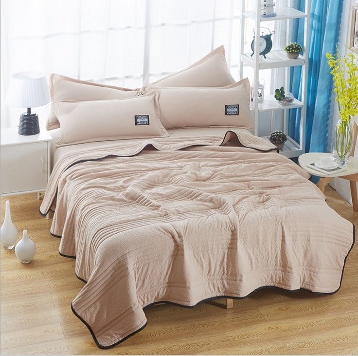 ❄️Perfect For Summer-Cool Ice Silk Summer Time Air  Blanket Queen King Size